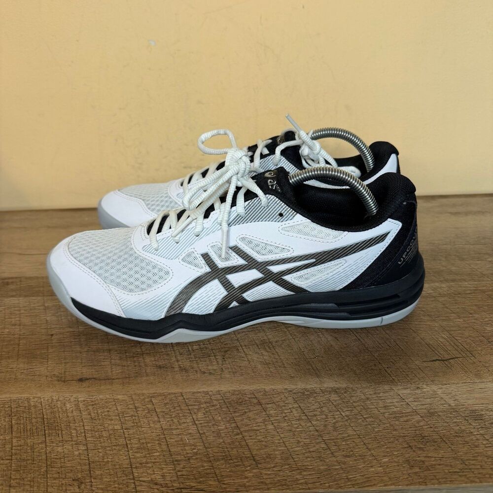 ASICS Upcourt 5 indoor court shoes men’s size 10.5 sneakers